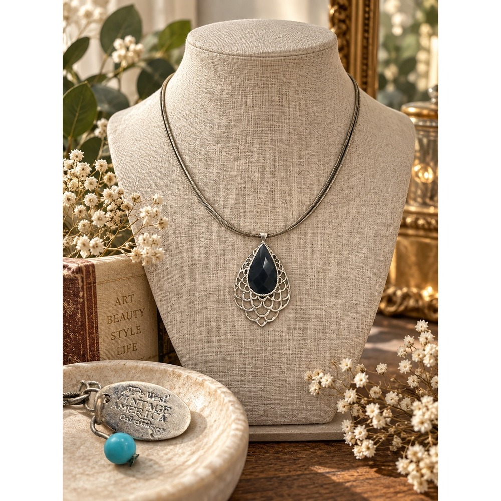 Nine West Vintage America Silver Tone Black Stone Filigree Teardrop Necklace